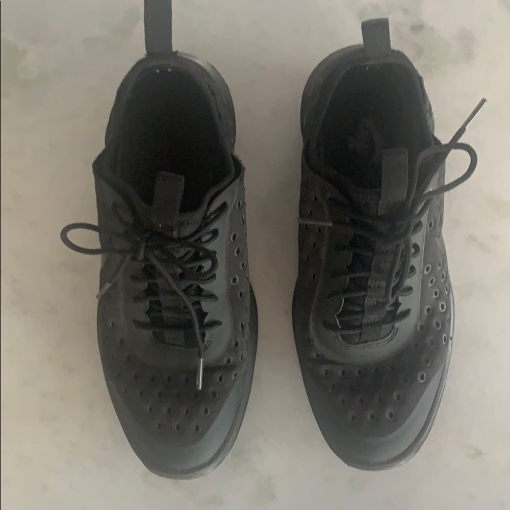 NIKE Lunar Ski-hi sneakers. Women’s 6.5- black